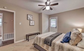 Pet Friendly Kannapolis Home w/ Fenced-in Yard!