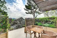 Le Mas d'Aigret Hotels in Les Baux-de-Provence