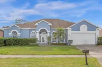 3 Bedroom Executive Home with Private Pool and Spa Hotels near Publix Super Market at Champions Gate Village