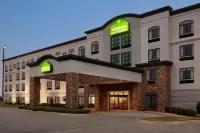 Hawthorn Extended Stay by Wyndham Conyers