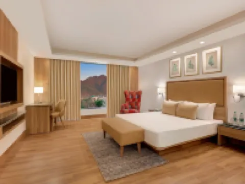 Lemon Tree Hotel Rishikesh Hotels in Rishikesh