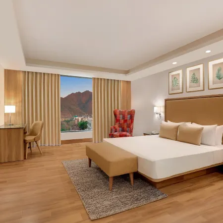 Lemon Tree Hotel Rishikesh