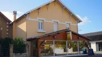 Hotel Restaurant le Caldero Hotels in Le Pizou