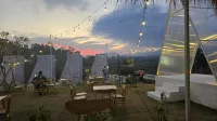 Crazy Steak Villa Resort & Spa Hotels in Karang Ploso