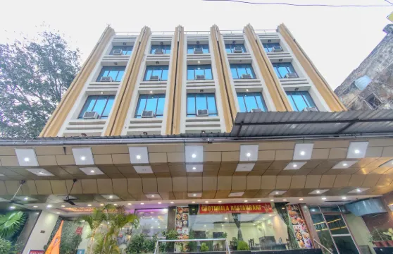 拉吉曼迪爾酒店