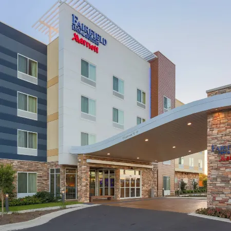 Fairfield Inn & Suites Alexandria