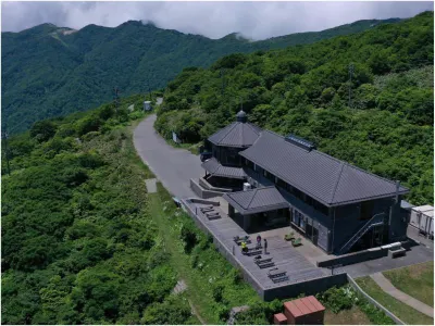 Donden Highland Lodge