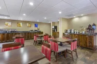 Comfort Suites at the University - breakfast