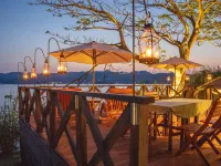Adventure Base Where You Can Wake up to the Sound Hotels in Saikai