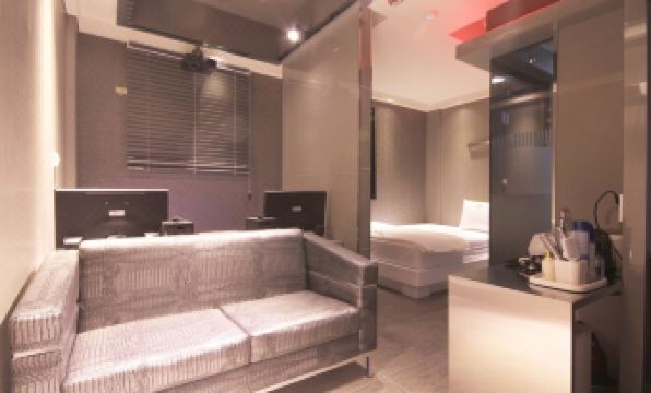 3. 대구 평리동 F..