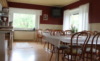 Saga Hotell