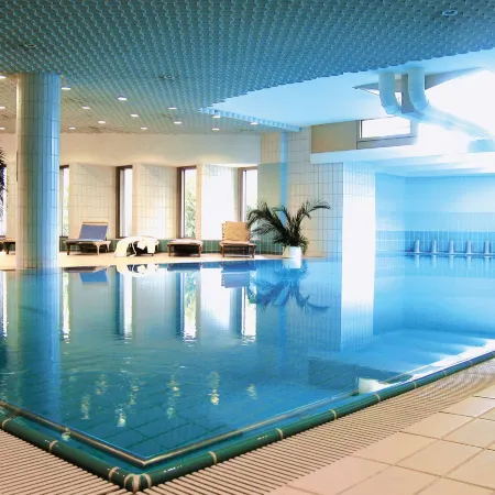 City Garden Hotel