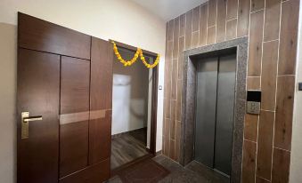 Lift lobby