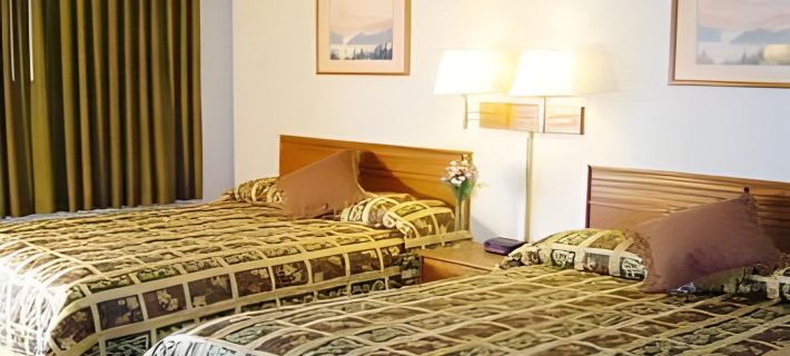 Sunset Inn Lake Oroville Hotels in Butte County