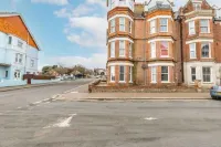 Host & Stay - Cabbell Towers Hotels near Cromer Beach