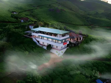 7 Malai Residency Munnar