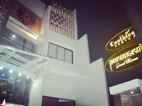 Hotel Parangraja Hotels in Laweyan