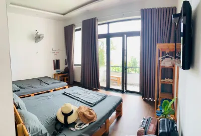 Xam House Hostel Các khách sạn ở Nhơn Quí