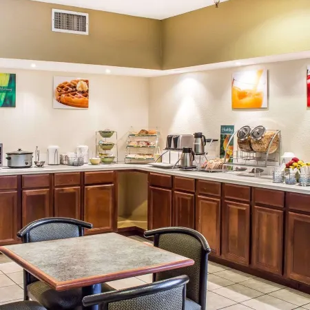 Quality Inn & Suites Yuma