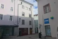 Stadthaus Franz Josef Hotels in der Nähe von Bio-Hofkäserei Fürstenhof