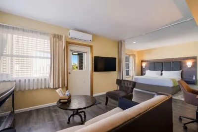 Inn at Port Gardner-Everett Waterfront, Ascend Hotel Collection Hotels in der Nähe von Western Washington University Extended Education