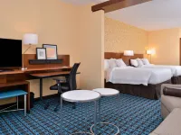 Fairfield Inn & Suites Warrensburg Hotels in Warrensburg