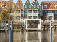 Lakeside Serenity in Volendam