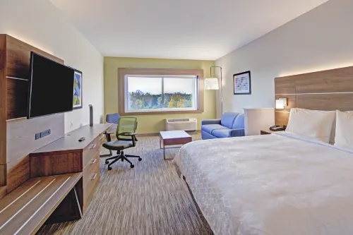 Holiday Inn Express & Suites CHARLOTTE SOUTHWEST by IHG Hotels in Steele Creek