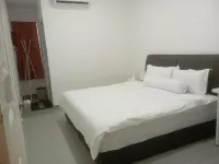 Three Homestay Hoteles cerca de Seberang Perai Arena Convention Centre