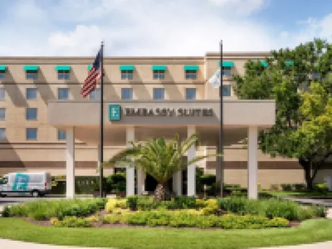 Embassy Suites by Hilton Brunswick Hotels in Glynn County