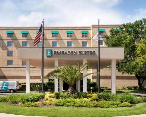 Embassy Suites by Hilton Brunswick Hotels in Glynn County
