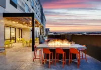 Home2 Suites by Hilton Euless DFW West فنادق في Euless