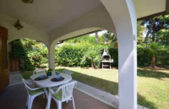 Seaside hideaway by Beahost Rentals
