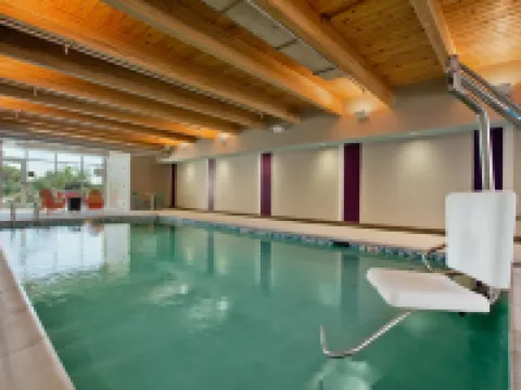 โฮม2 สวีทส์ บาย ฮิลตัน แจ็คสันวิลล์ รัฐนอร์ทแคโรไลนา โรงแรมในOnslow County