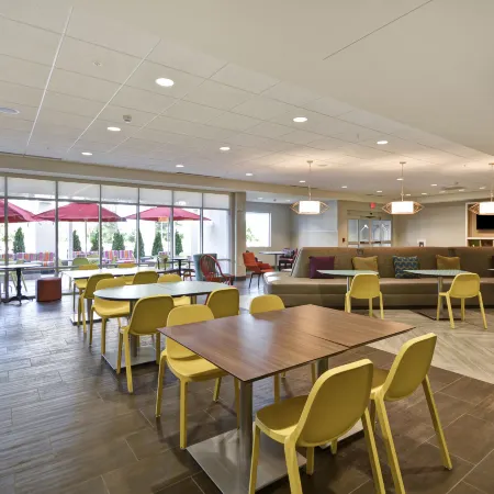 Home2 Suites by Hilton Queensbury Lake George