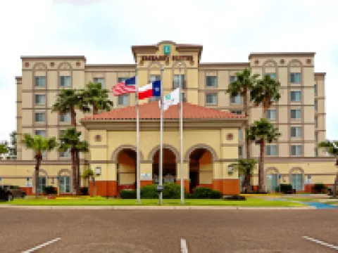 Embassy Suites by Hilton Laredo Hotel di Laredo