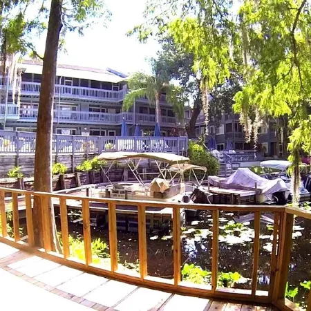 Rainbow River Area -Waterfront-Two FREE Kayaks. PLZ READ OUR EXCELLENT REVIEWS