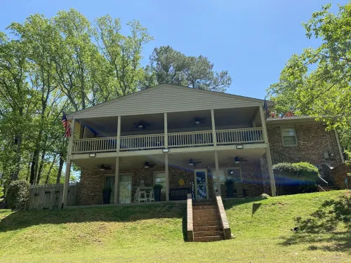 Lake Front Home on Buggs Island / Kerr Lake<br>Close to Bluestone Boat Ramp! Hotels in Mecklenburg County