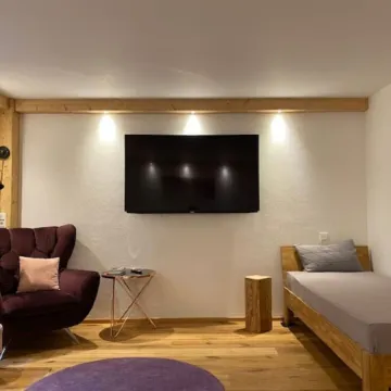 Neurenovierte 60m2 Fewo Xaverl zw. Stadt&bergen