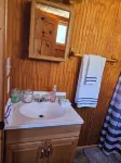 The Woody Cabin in Southern Utah, 39 Mi from Zion. Hotels in Apple Valley