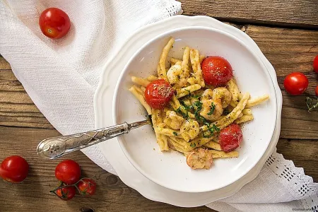 Beachfront villa with pool and spectacular views of Capo Passero Island