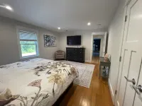 6-bedroom vacation home just a 5-minute walk to Lake Michigan