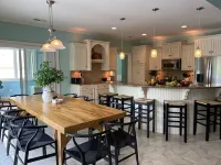 Lakin'ItEasy: Best Dock on lake, upper deck, and Boat slips open. Amazing Views!