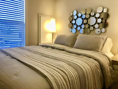 Coolest Tiny House in Salida! Little Wren has full sized amenities, pet friendly Các khách sạn gần Salida