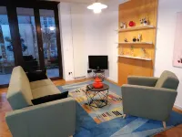 Exklusive Ferienwohnung in Architekten Villa - Nähe Theater