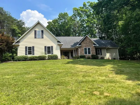 Smith Mountain Lake Area