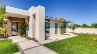 Scottsdale Sanctuary - Casita, Spacious Patio & Ideal Scottsdale Location!
