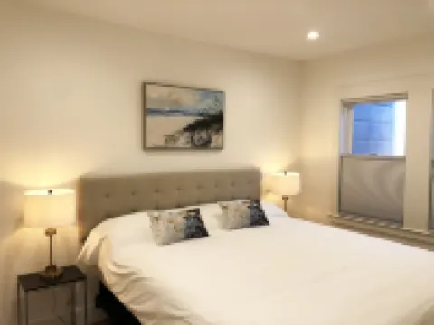 Newly Remodeled 1 BR Apartment in the Heart of Sausalito Hotels in Sausalito