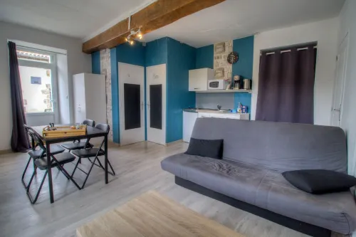 Gite La Brise 2/4 people 6kms from the puy du fou park