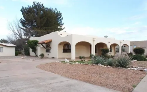 Charming home in Country Club Estates